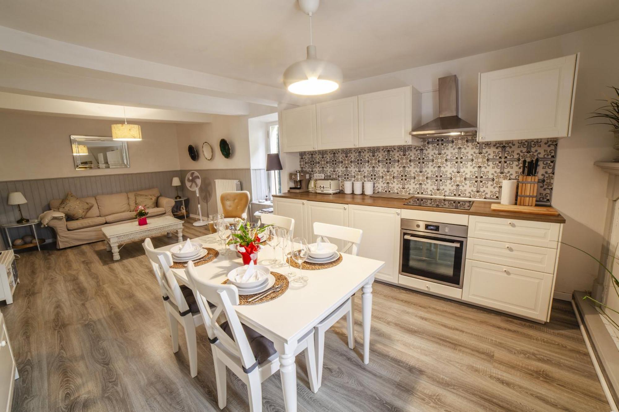 Villa Casa Luna - Private -exclusive Private Garden Barga